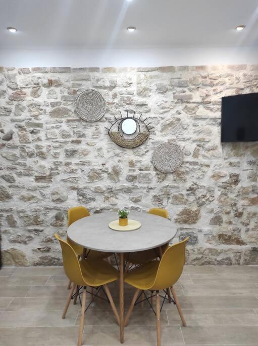Garitsa Apartments Corfu  Экстерьер фото